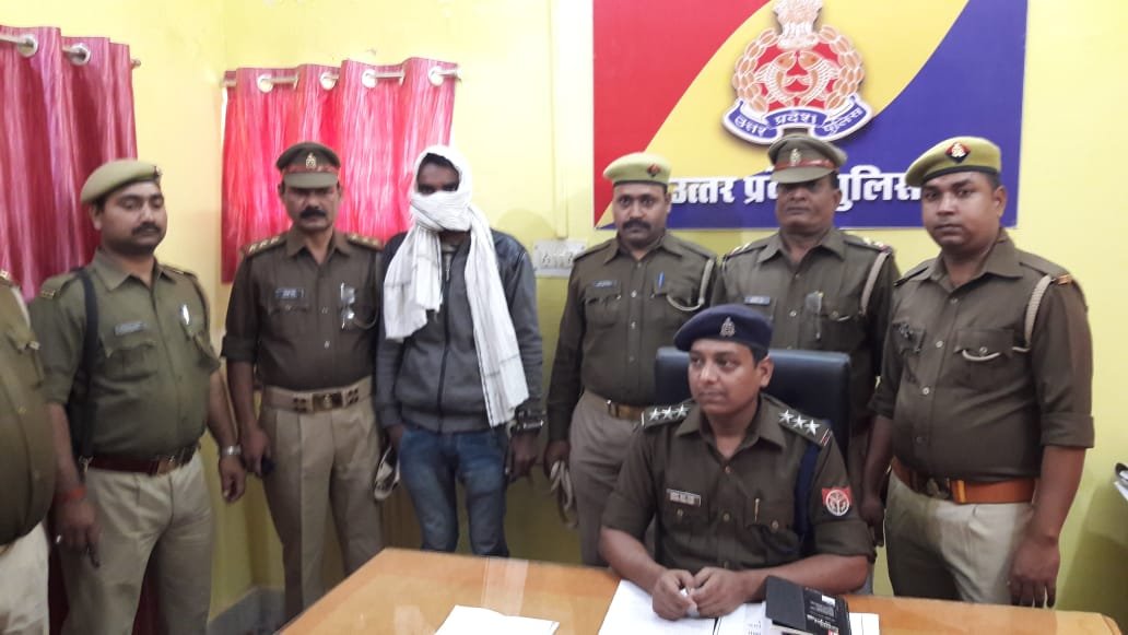 हिंदी समाचार |गायब लड़की के मामले में फरार...