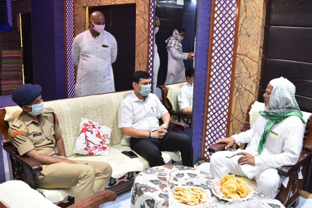 हिंदी समाचार |नियमो संग ईद मनाने मर DM और SSP ने...