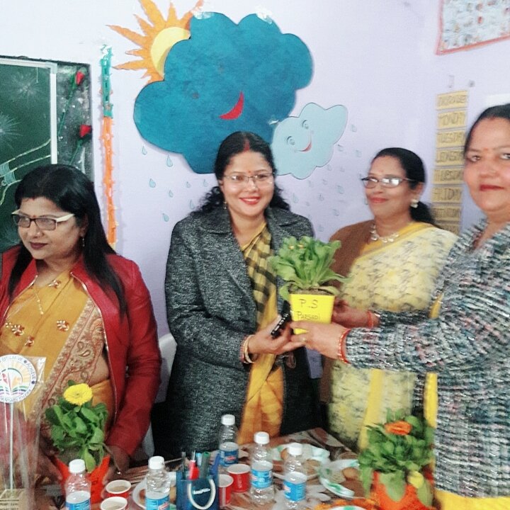 हिंदी समाचार |*परिषदीय विद्यालय के बच्चों...