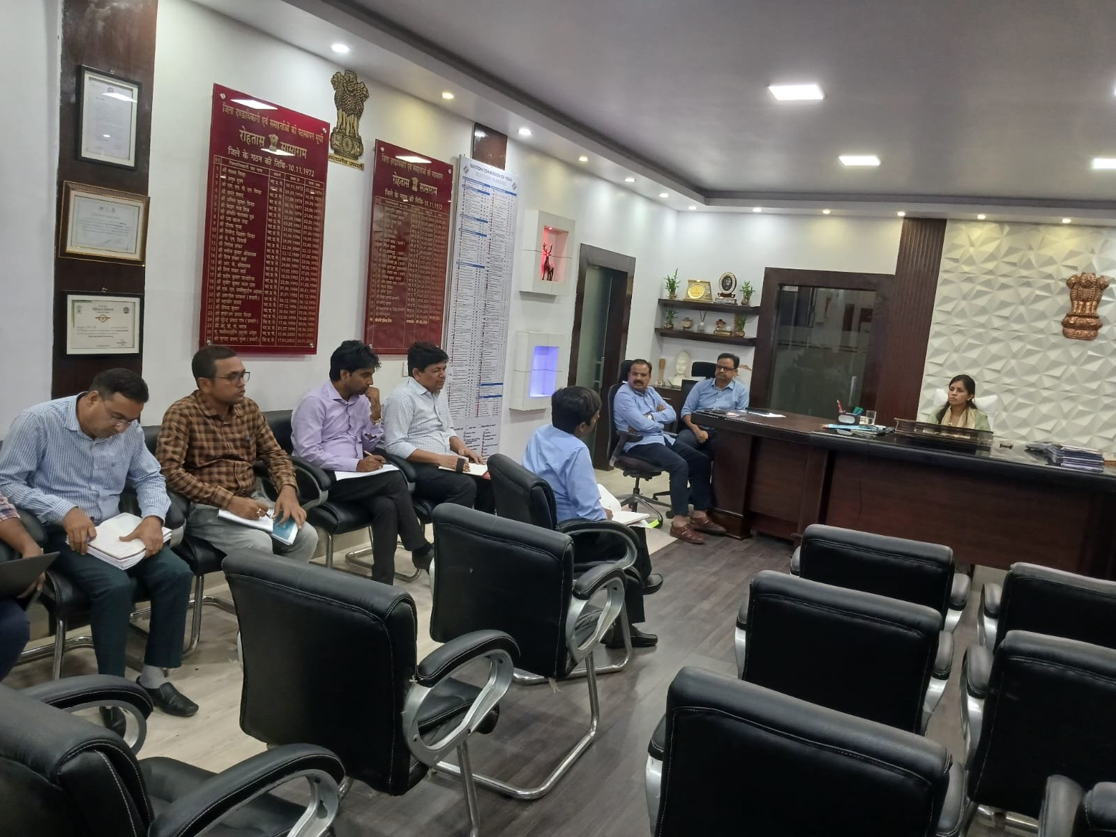 हिंदी समाचार |डीएम ने सभी कोषांग के...