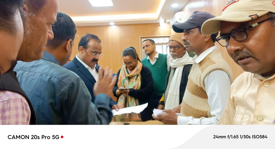 हिंदी समाचार |एडीएम के जनता दरबार में 19...