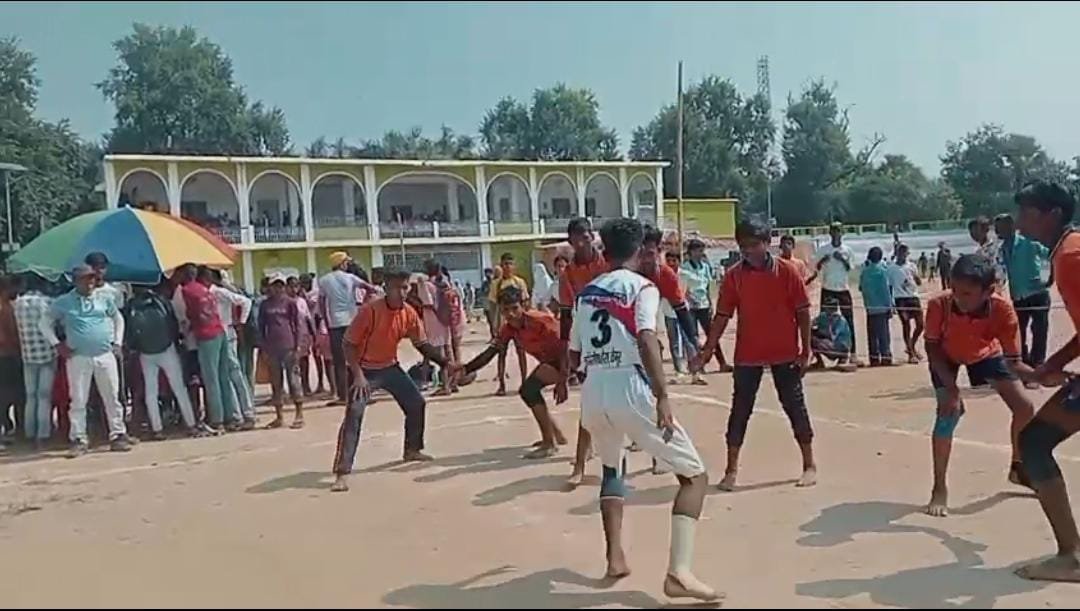 हिंदी समाचार |जिला स्तरीय खेलकूद...