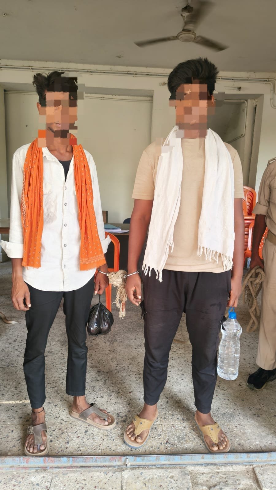 हिंदी समाचार | अकोढ़ीगोला थाना पुलिस को मिली...