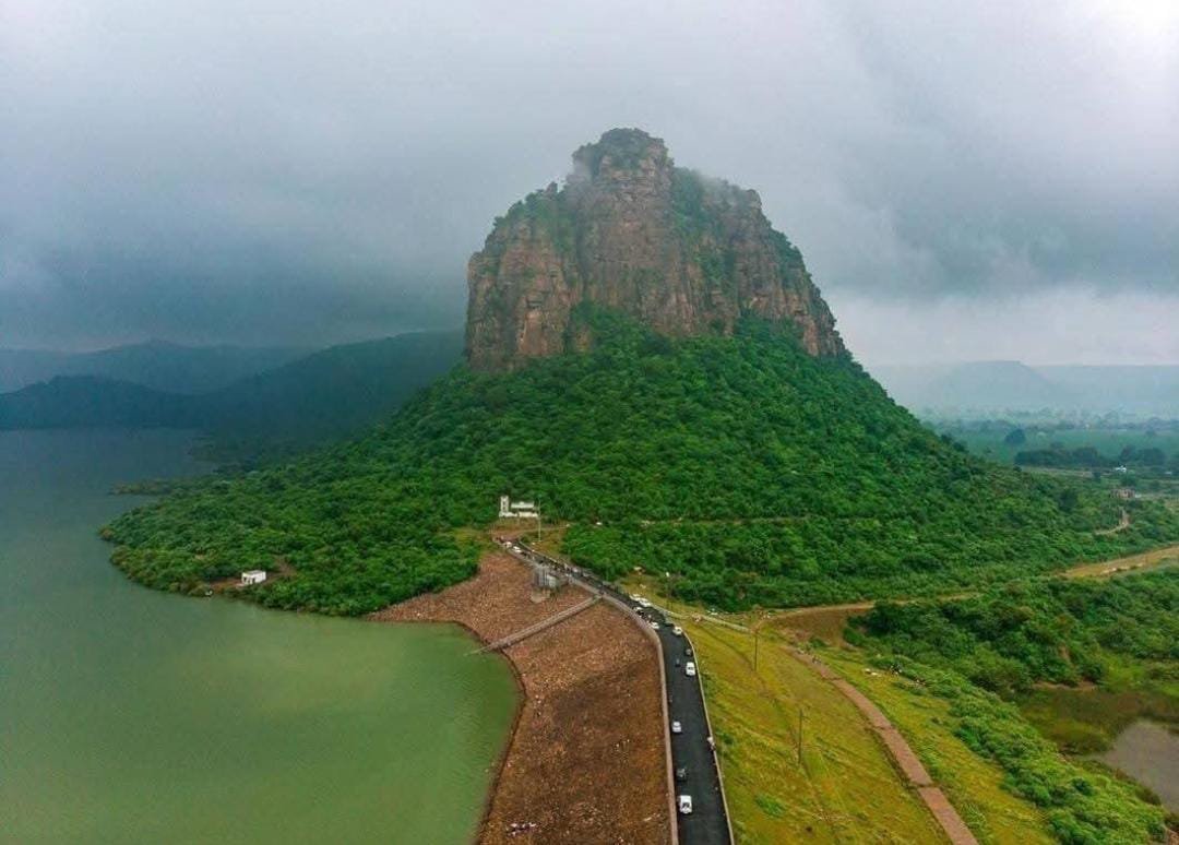 हिंदी समाचार |दुर्गावती डैम पर हाउसबोट की ...