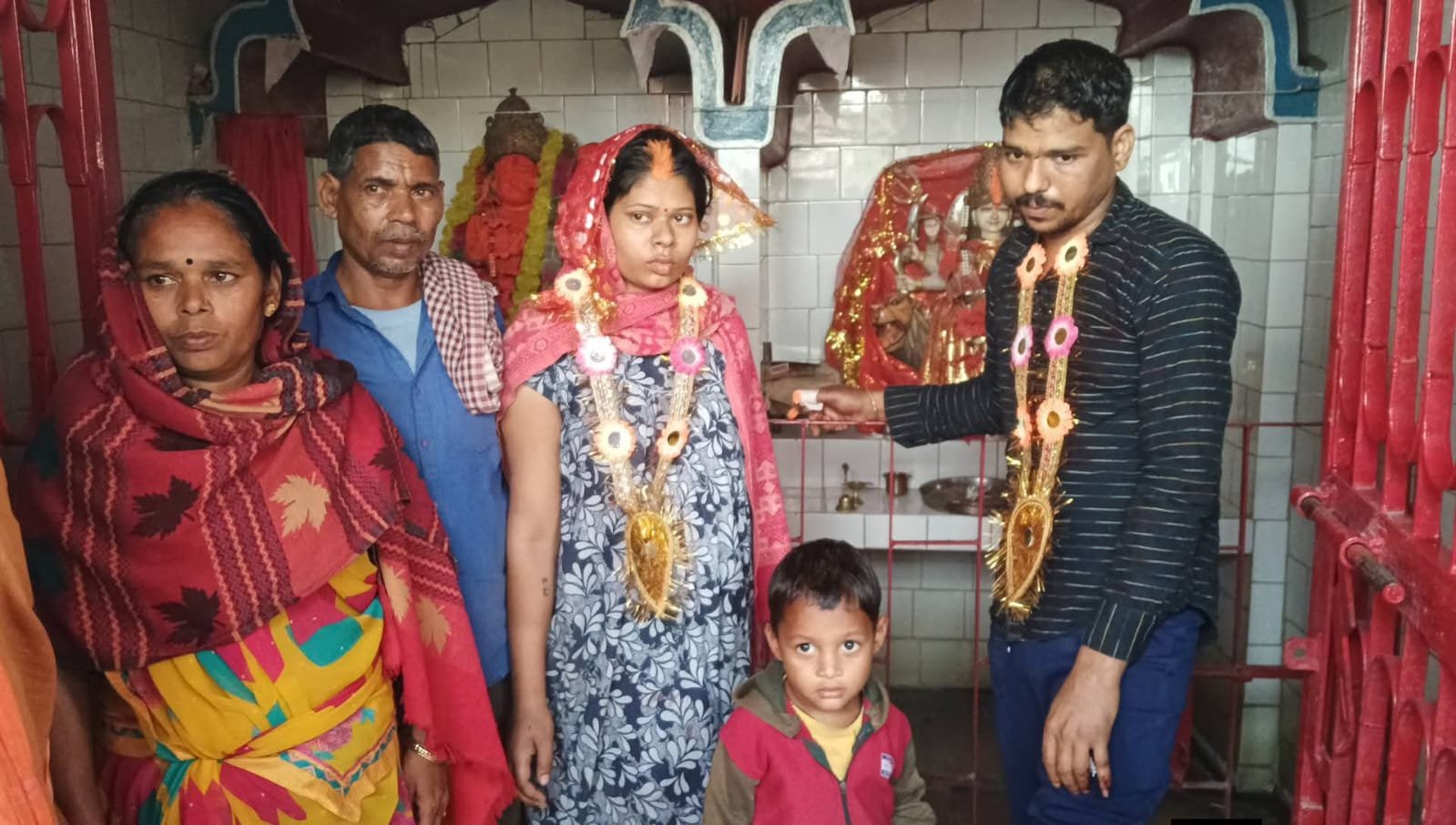 हिंदी समाचार | पति ने करा दी प्रेमी से शादी