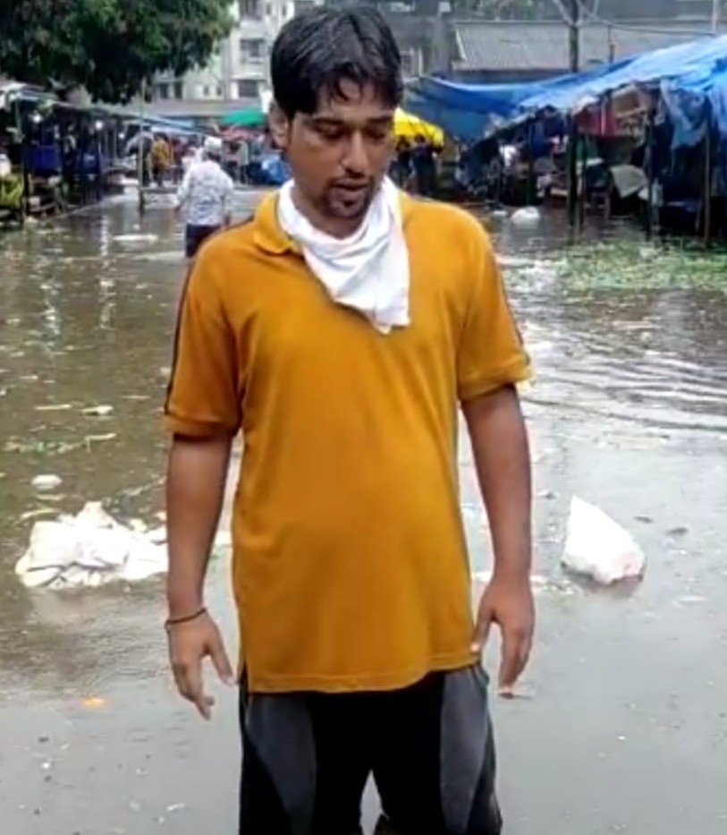 हिंदी समाचार |पहली बारिश में खुली नाला सफाई...