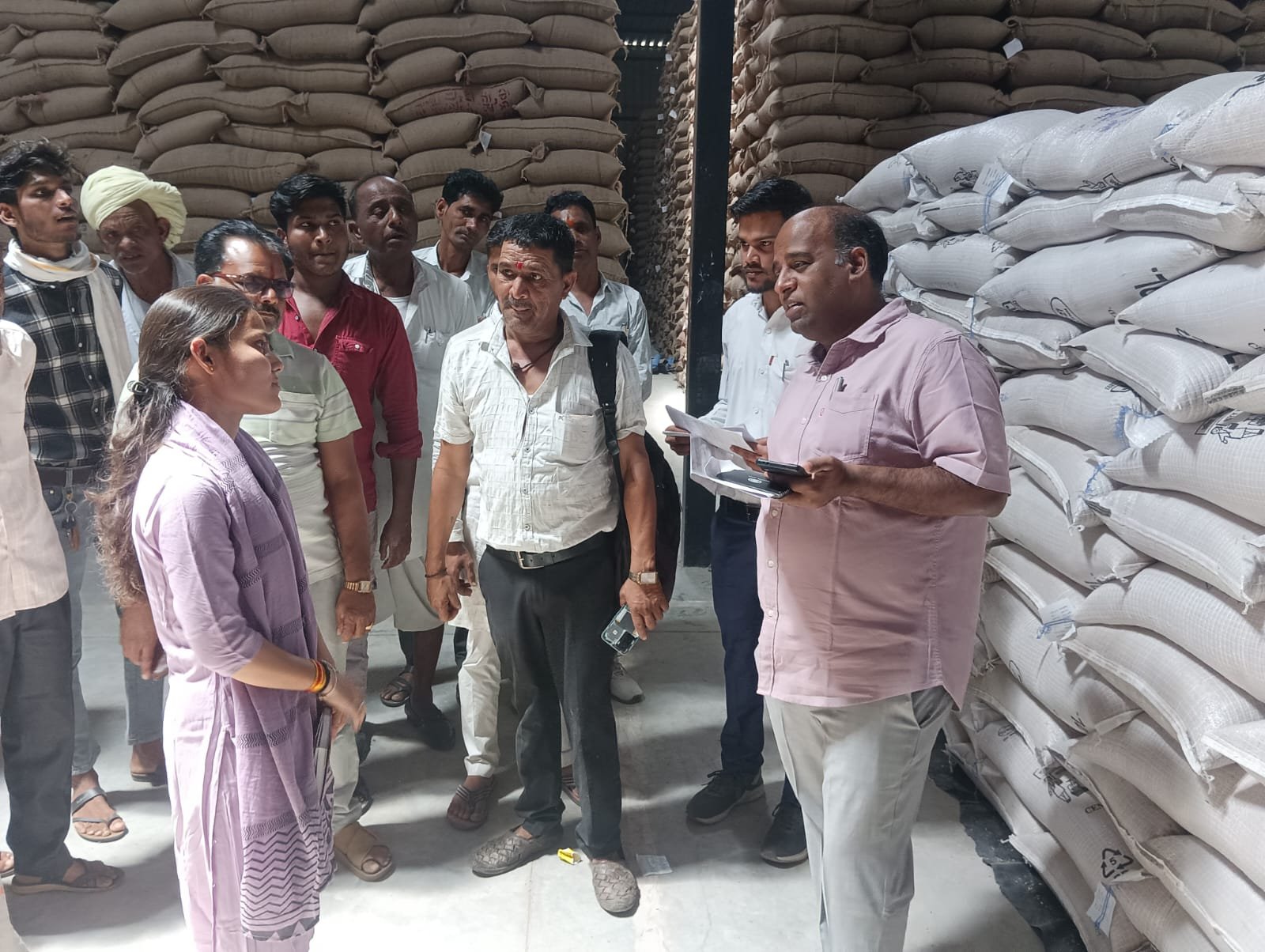 हिंदी समाचार |कलेक्टर डॉ. मिश्रा ने उपार्जन...