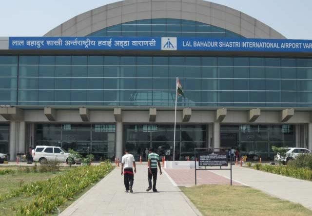 हिंदी समाचार |LBS एयरपोर्ट पर चेकिंग के दौरान...