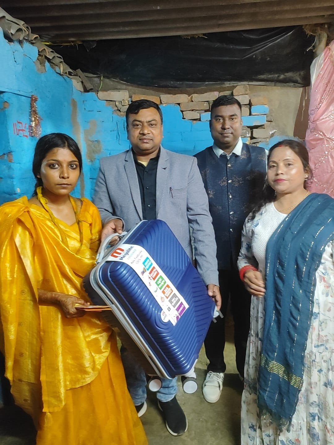 हिंदी समाचार | समाज के बेटी की शादी में मंच का...