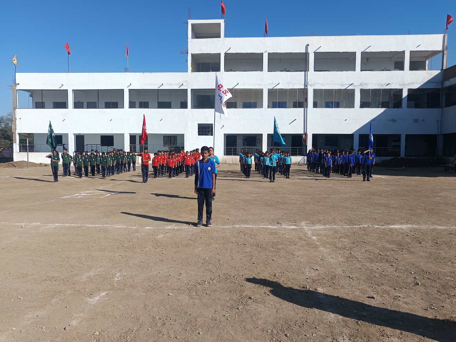 हिंदी समाचार |S.B.S  स्कूल में वार्षिक स्पोटर्स...