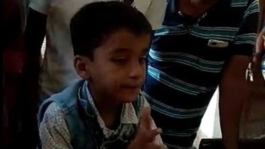 हिंदी समाचार |बच्चे का अपहरण कर भाग रहे...