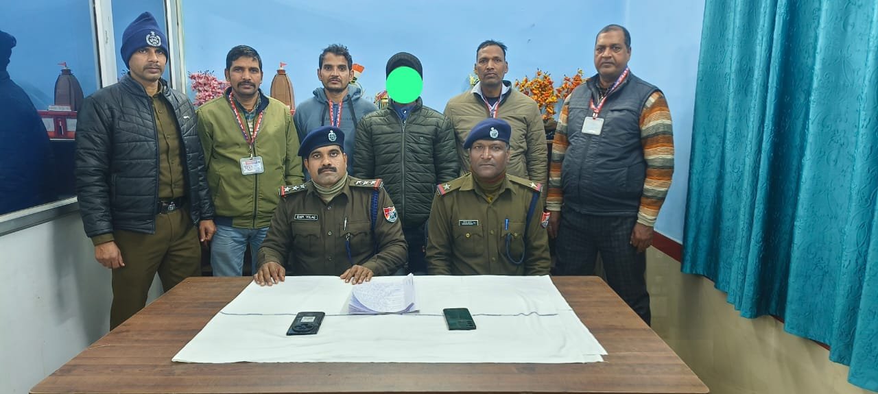 हिंदी समाचार | मोबाइल चोर चढा आरपीएफ डेहरी...