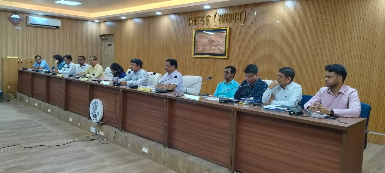 हिंदी समाचार |डीएम की अध्यक्षता में...