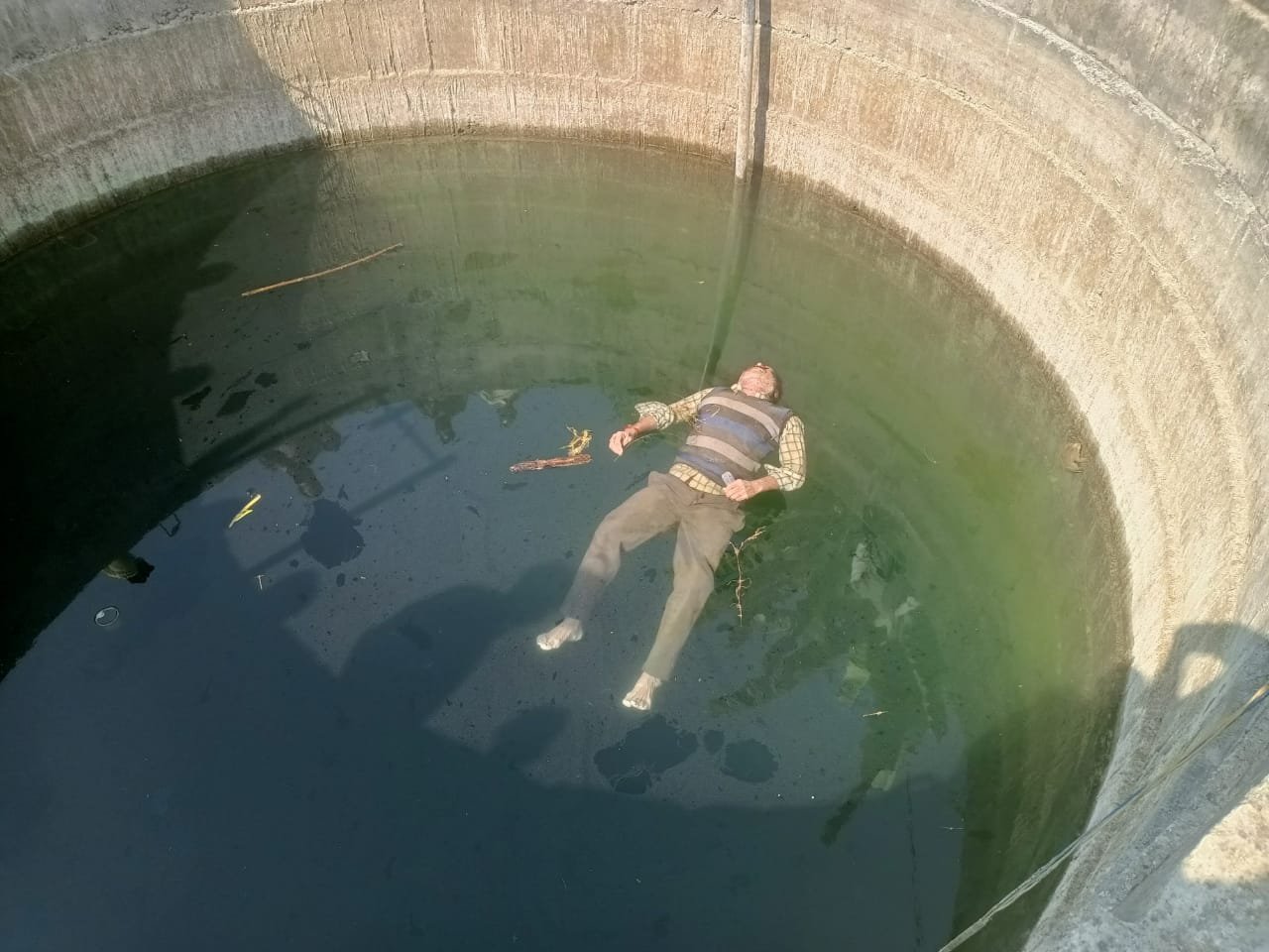 हिंदी समाचार | तीन दिन से लापता व्यक्ति  का शव...