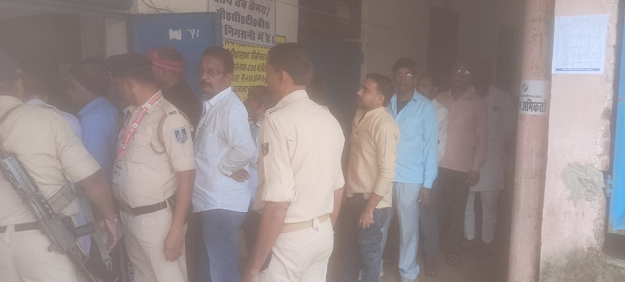 हिंदी समाचार |डिहरी में शांति पूर्ण माहौल...