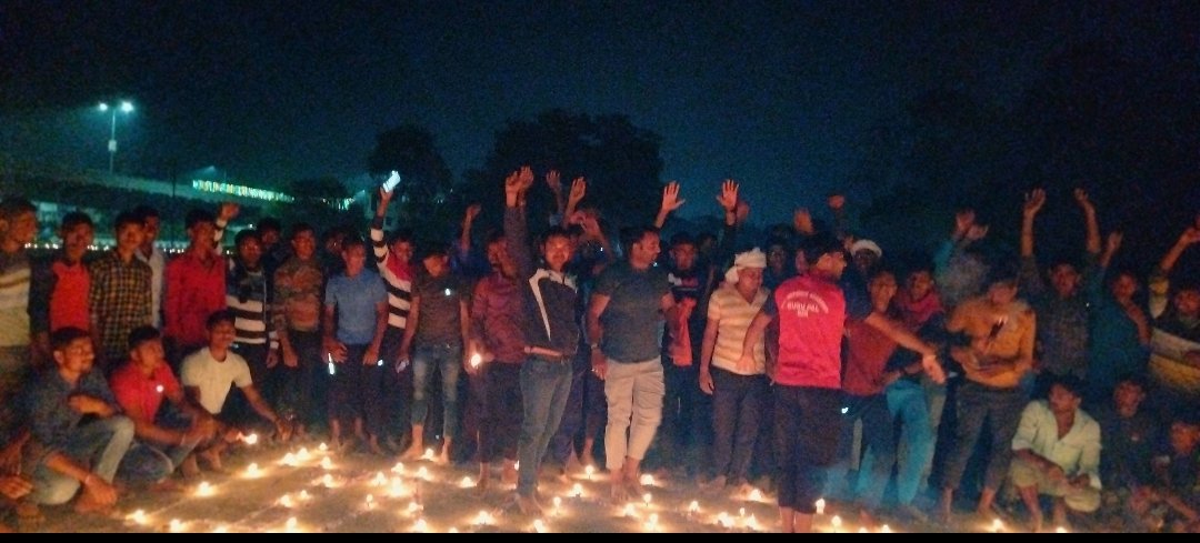 हिंदी समाचार |युवाओं ने हजारों दीपक जलाकर...