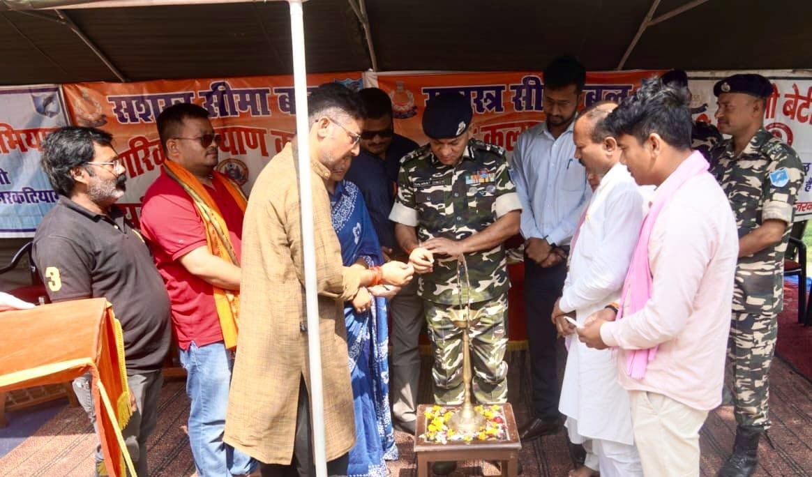 हिंदी समाचार | एसएसबी ने 50 युवतियों को दिया...
