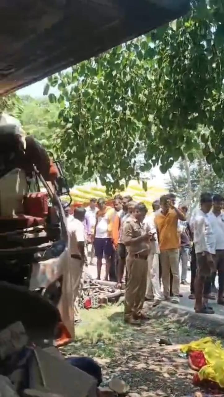 हिंदी समाचार | सोनभद्रा बस चालक के लापरवाही...