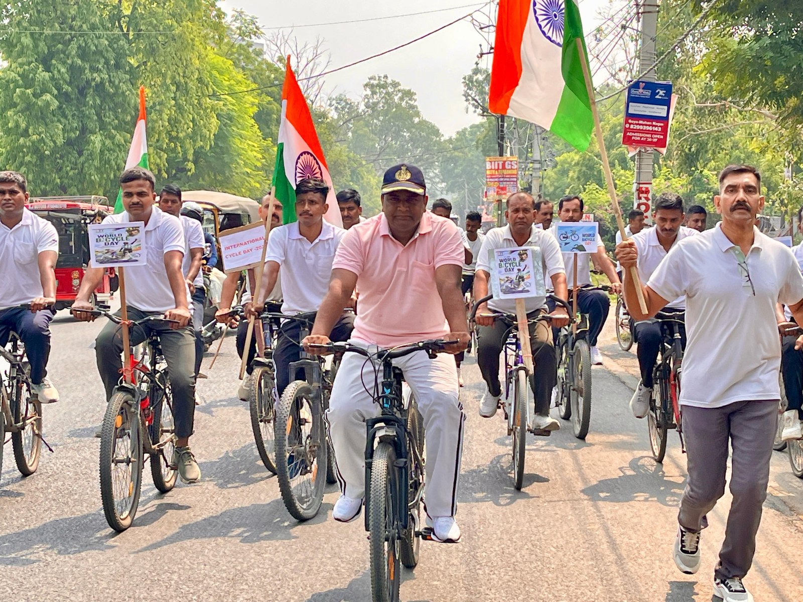 हिंदी समाचार | विश्व साइकिल दिवस पर सीआरपीएफ...