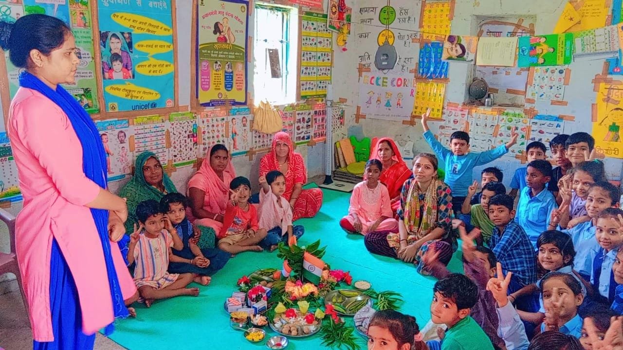 हिंदी समाचार |पोषण माह के अंतर्गत आंगनबाड़ी...