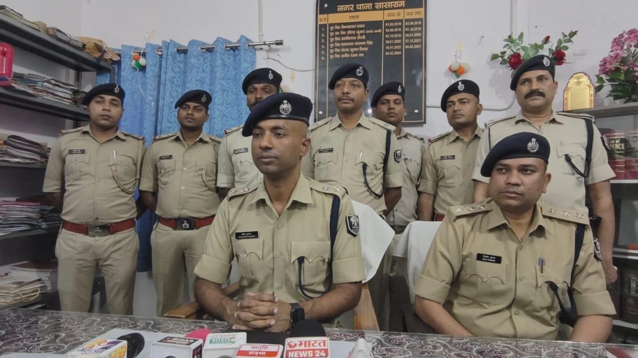 हिंदी समाचार | 16 मामलों के सात अभियुक्त...