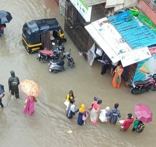 हिंदी समाचार |बरसात ने किया कल्याण में कई...