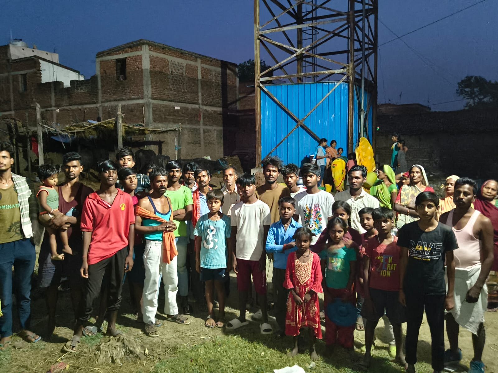 हिंदी समाचार | नल-जल योजना ठप, गांव में गहराया...