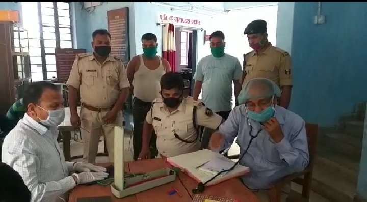 हिंदी समाचार |थाने में कोरोना वायरस को ले...