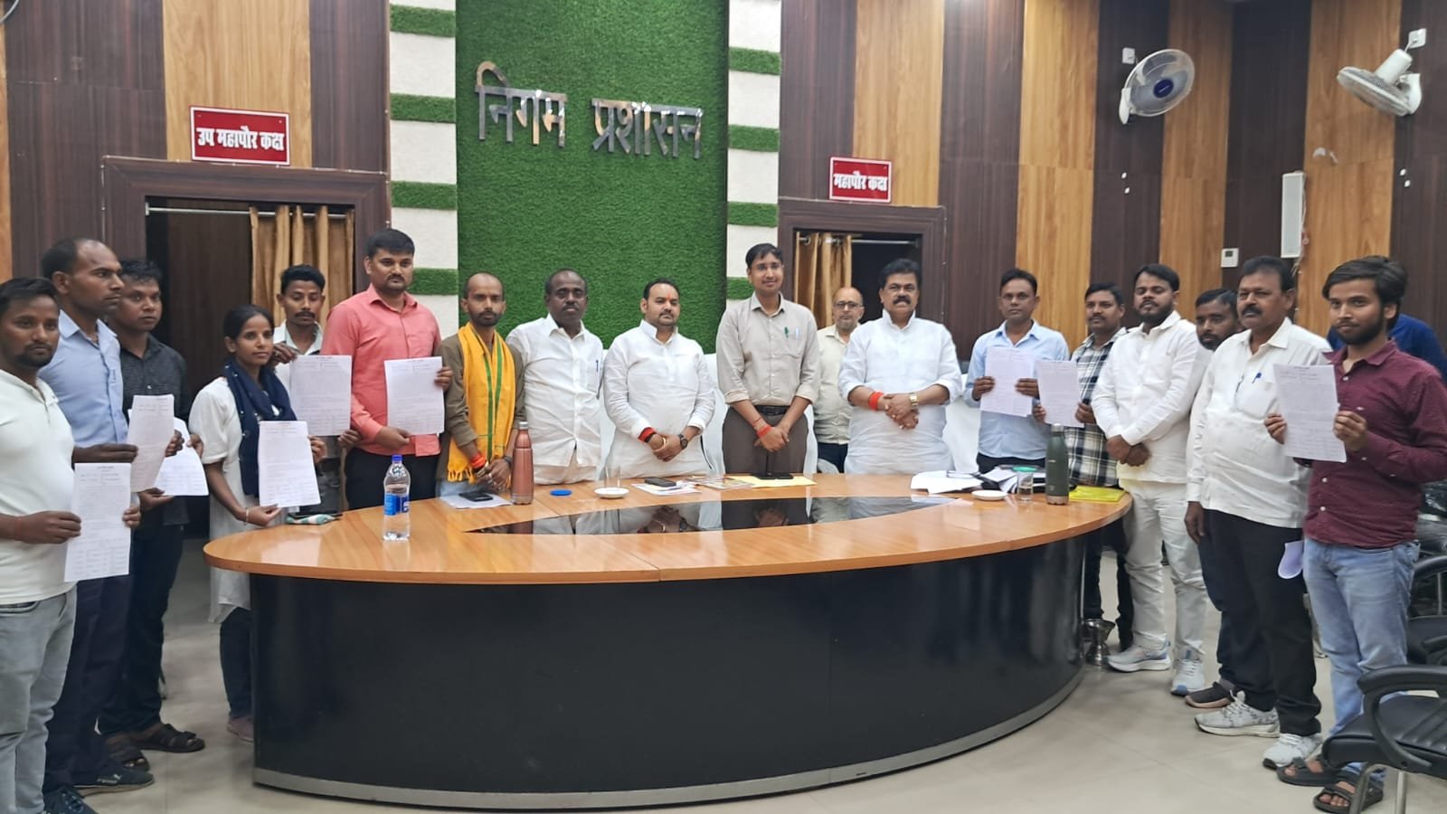 हिंदी समाचार | अनुकंपा के आधार पर 9...