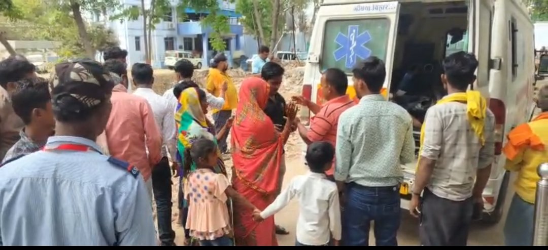 हिंदी समाचार | कैमूर में दो अलग-अलग सड़क...