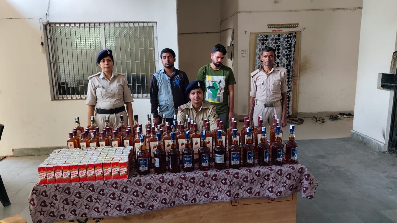 हिंदी समाचार | 59 लीटर शराब के साथ दो गिरफ्तार...