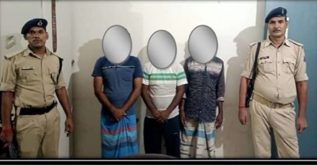 हिंदी समाचार | नुआंव हत्याकांड मामले में चार...