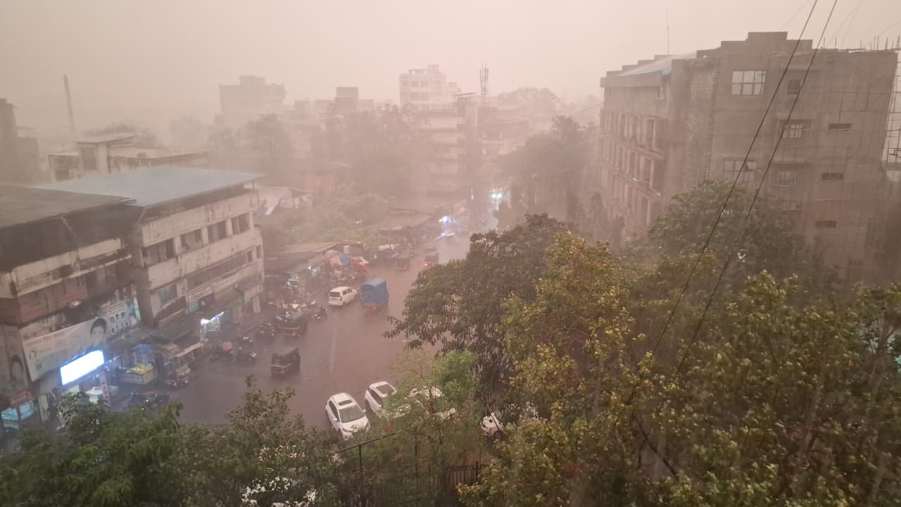 हिंदी समाचार | एक घंटे की तूफानी बारिश के...