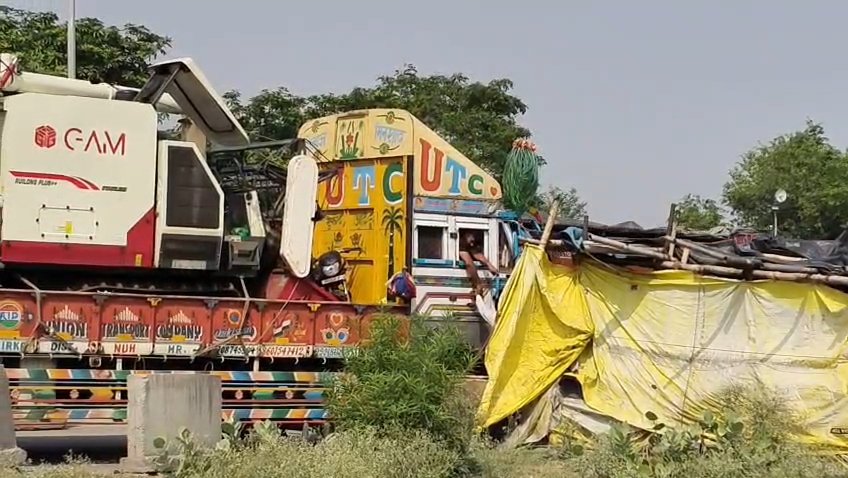 हिंदी समाचार | अकोढ़ी चेक पोस्ट पर अवैध...