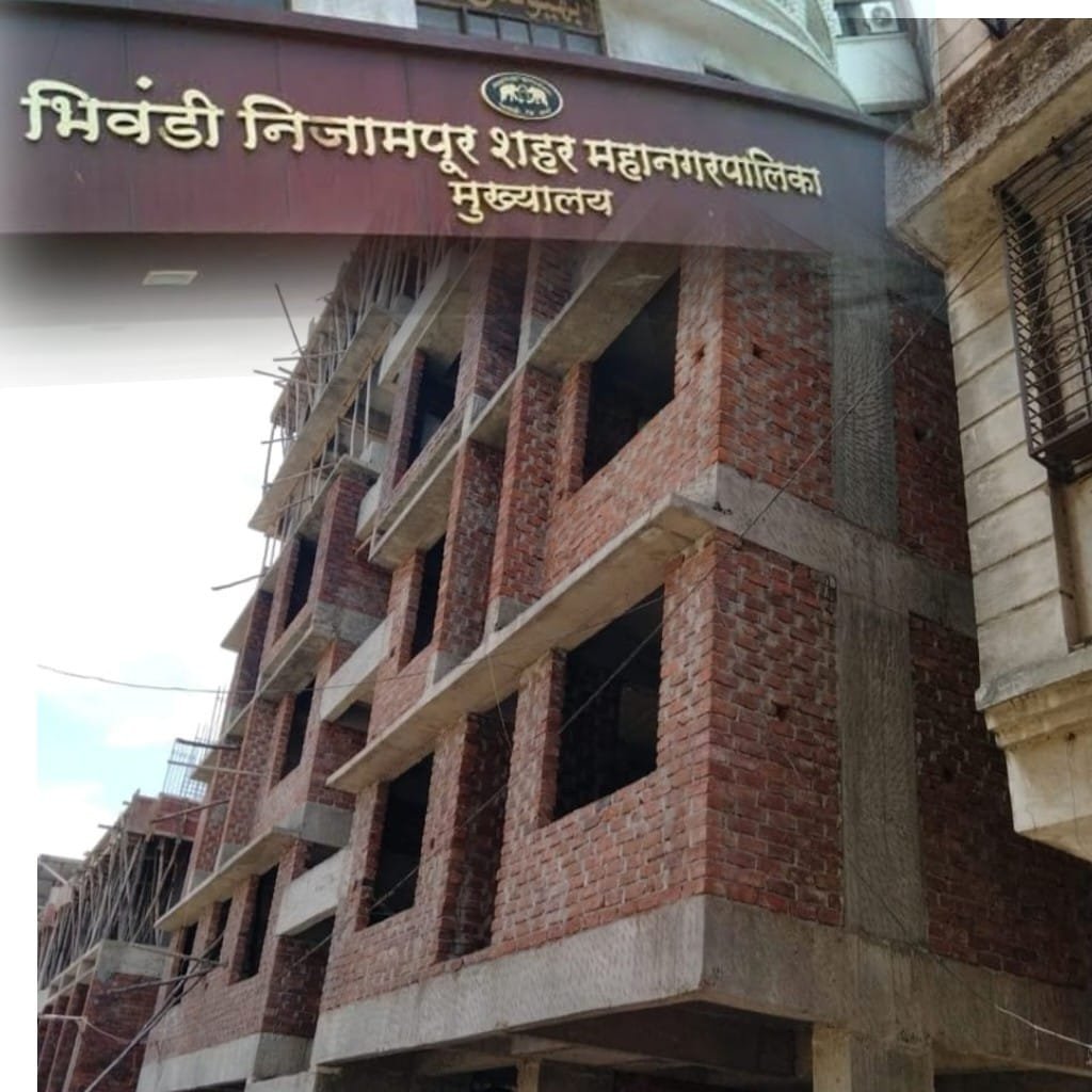 हिंदी समाचार |291 अवैध इमारतें पालिका की नाक...