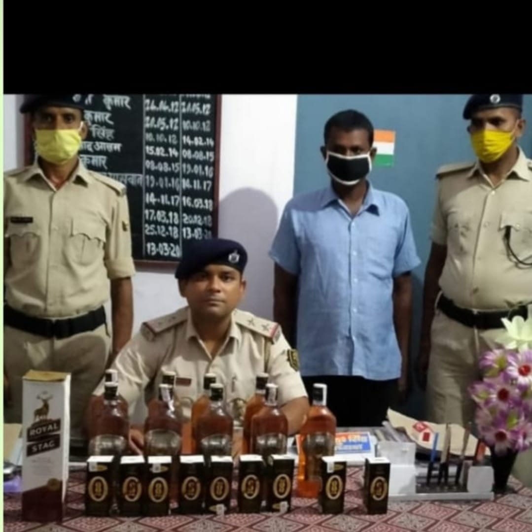 हिंदी समाचार |नुआंव थानाध्यक्ष ने 19 बोतल...