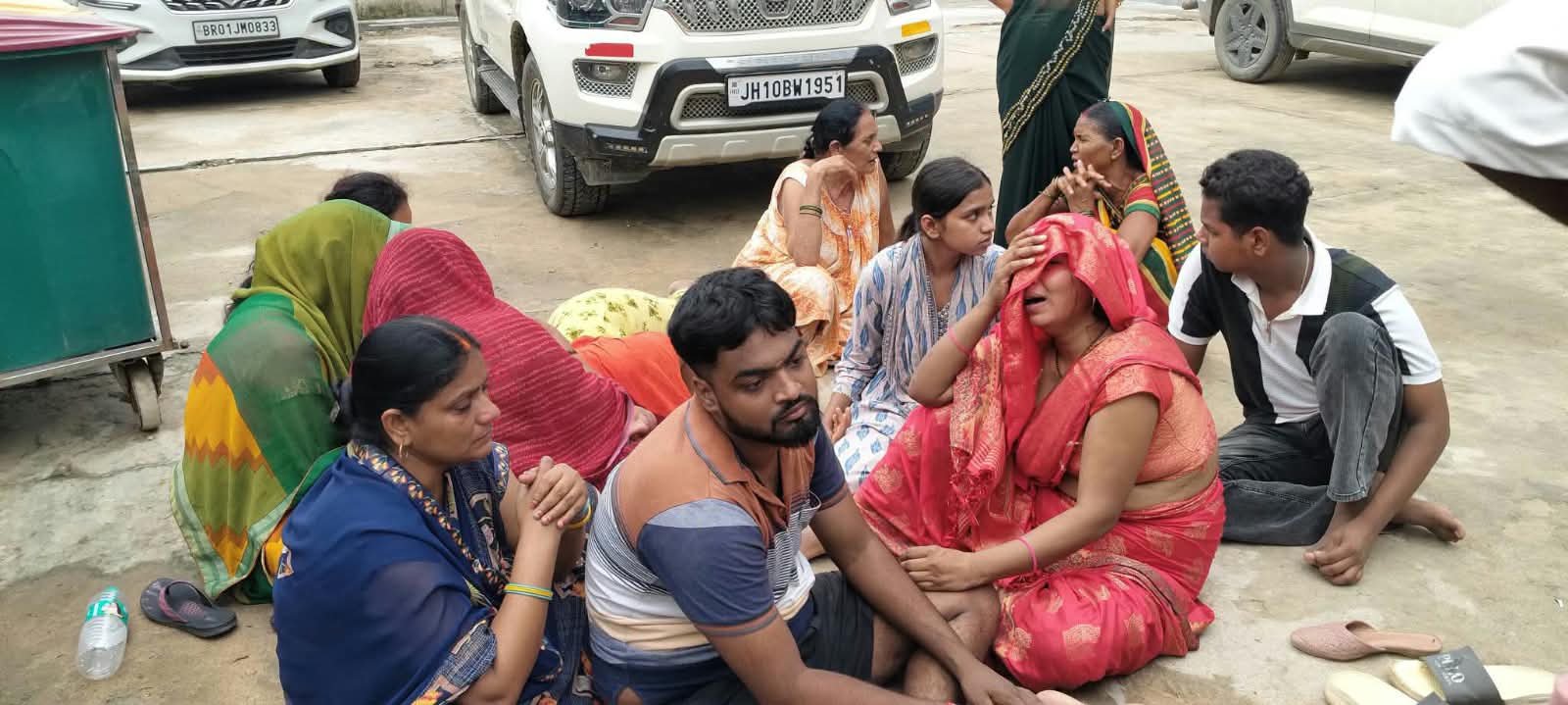हिंदी समाचार | वाहन धोने के दौरान हादसा...