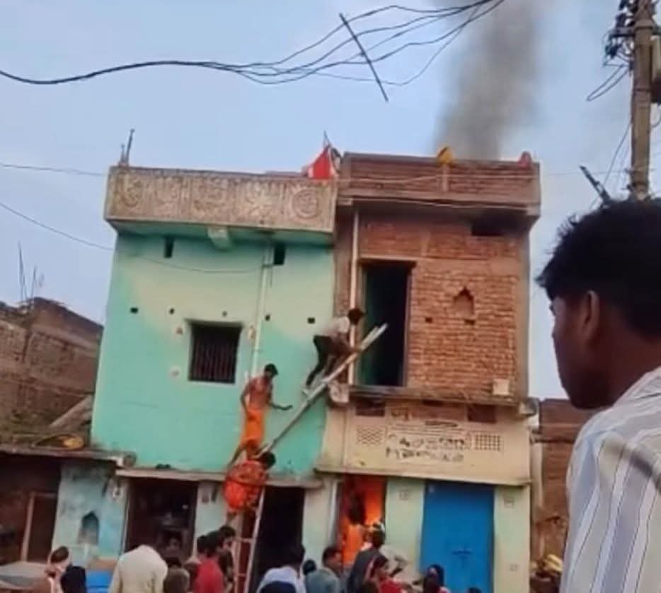 हिंदी समाचार | गैस सिलेंडर विस्फोट से चार...