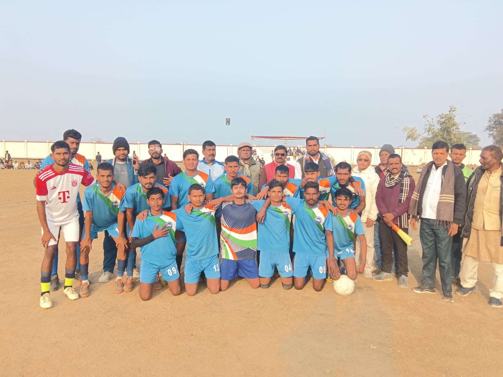 हिंदी समाचार |फुटबॉल टूर्नामेंट का हुआ...