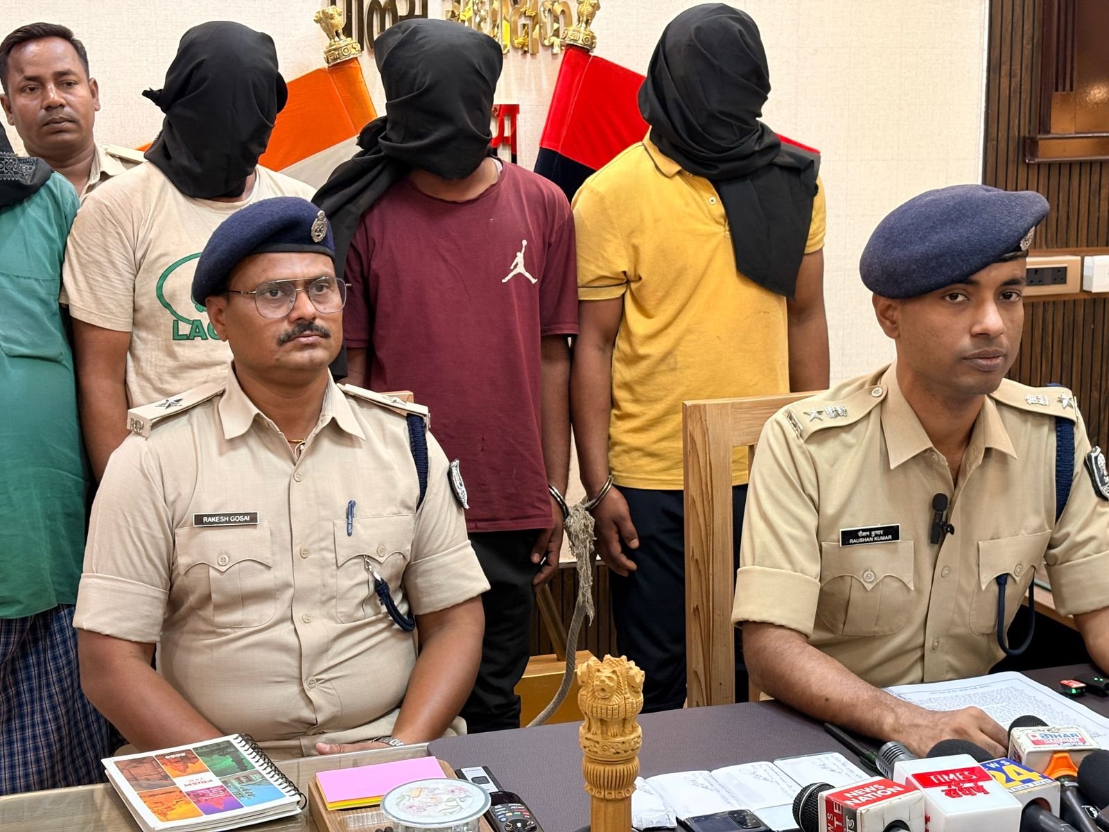 हिंदी समाचार | कुएँ से मिले महिला के शव मामले...