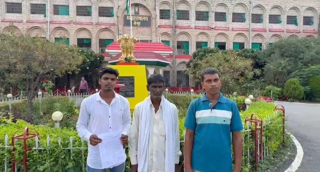 हिंदी समाचार | पैसा नहीं देने पर पीएम आवास...