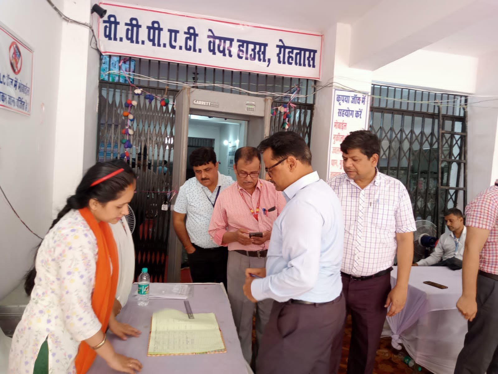 हिंदी समाचार |EVM/VVPAT मशीनों की प्रथम स्तरीय...