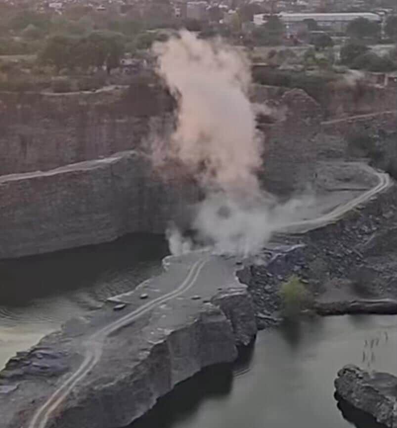 हिंदी समाचार | पहाड़ों में हो रहा विस्फोट !