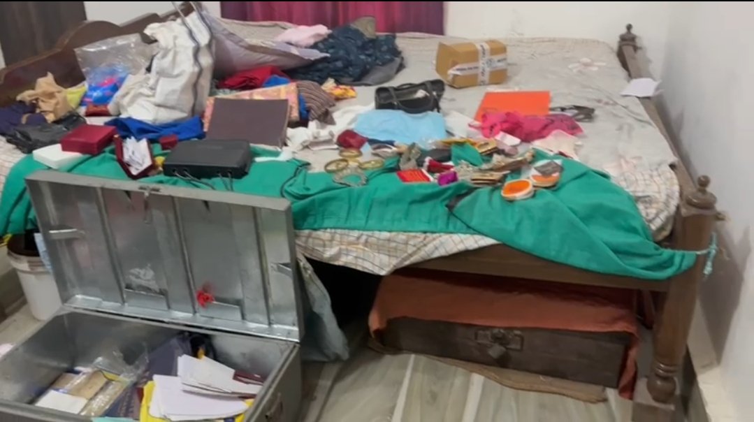 हिंदी समाचार | भभुआ के शिवपुर गांव में बंद घर...