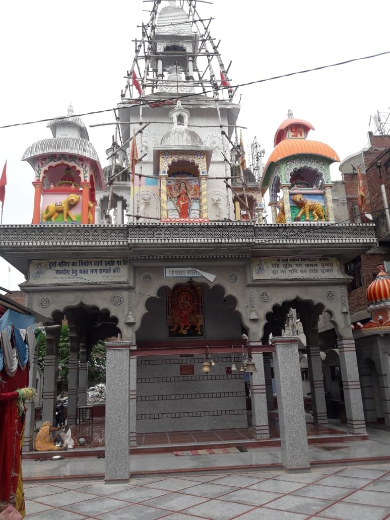 हिंदी समाचार |राजस्थानी कलाकारों ने मंदिर...