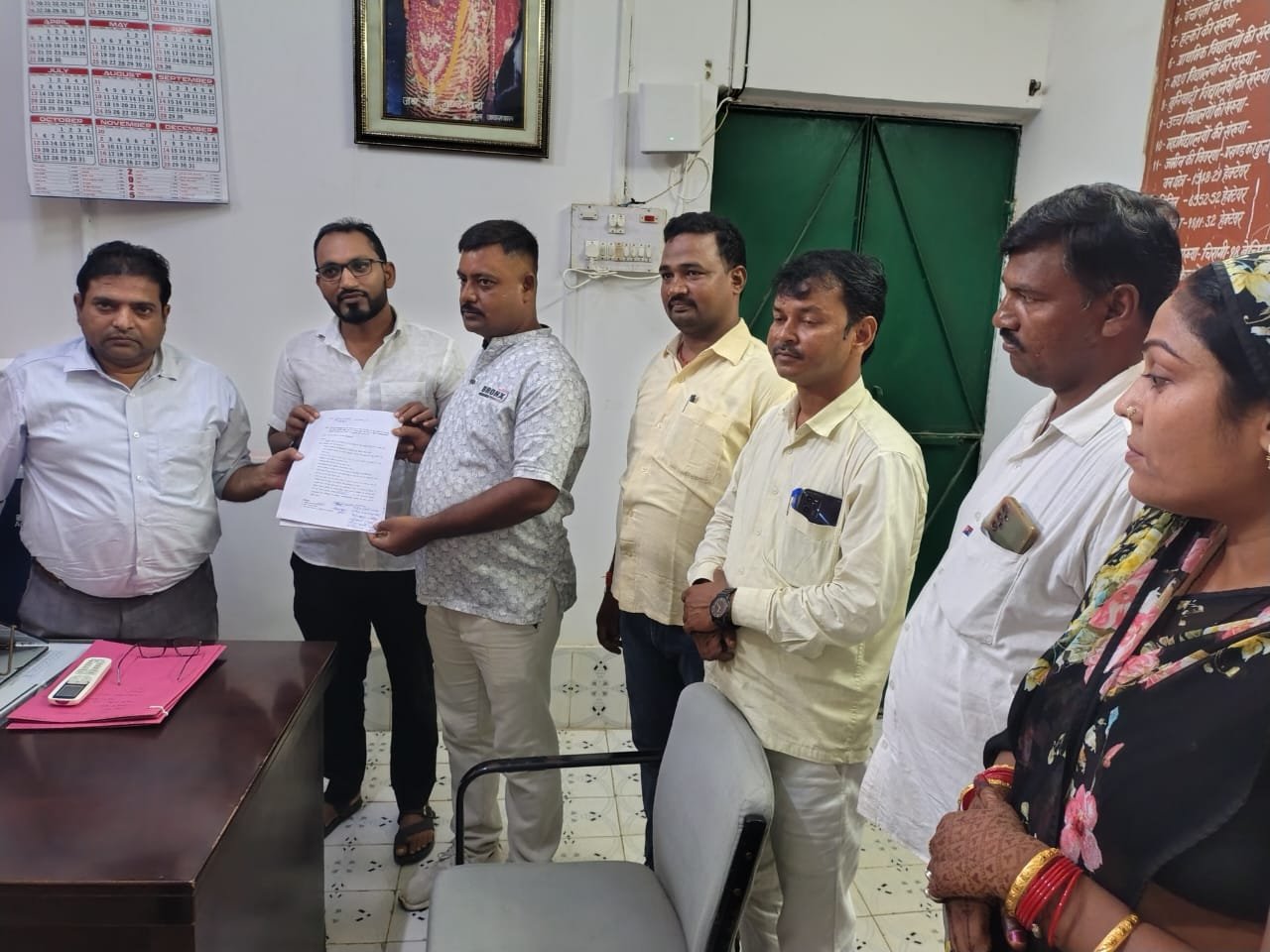 हिंदी समाचार |स्वच्छता पर्यवेक्षक...