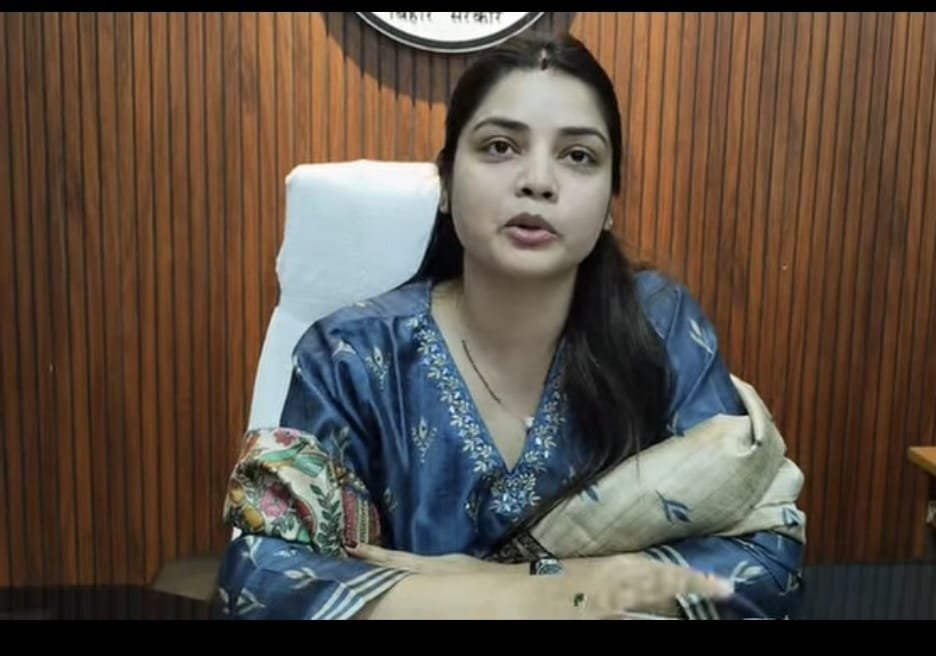 हिंदी समाचार | आइएएस प्रिया रानी ने संभाला...