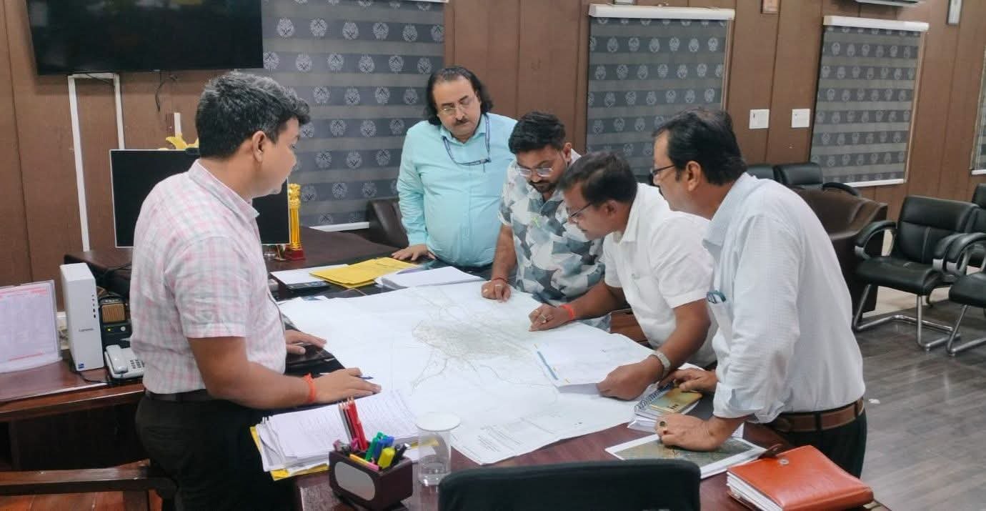 हिंदी समाचार | डीएम ने जलसंसाधन विभाग के...