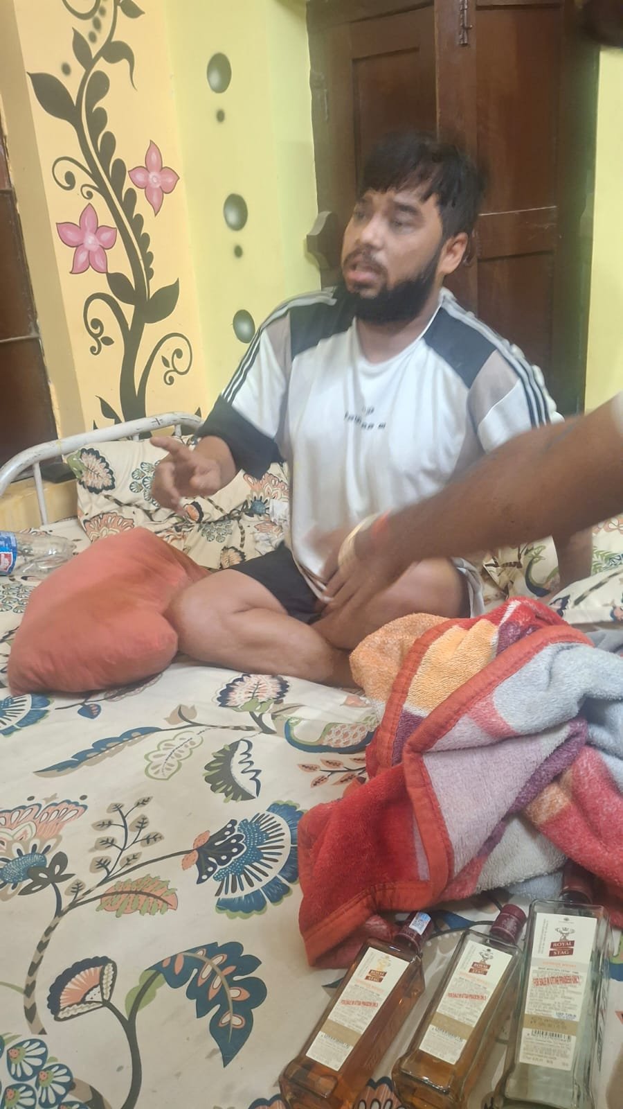 हिंदी समाचार | शिवसागर पीएचसी के प्रभारी...