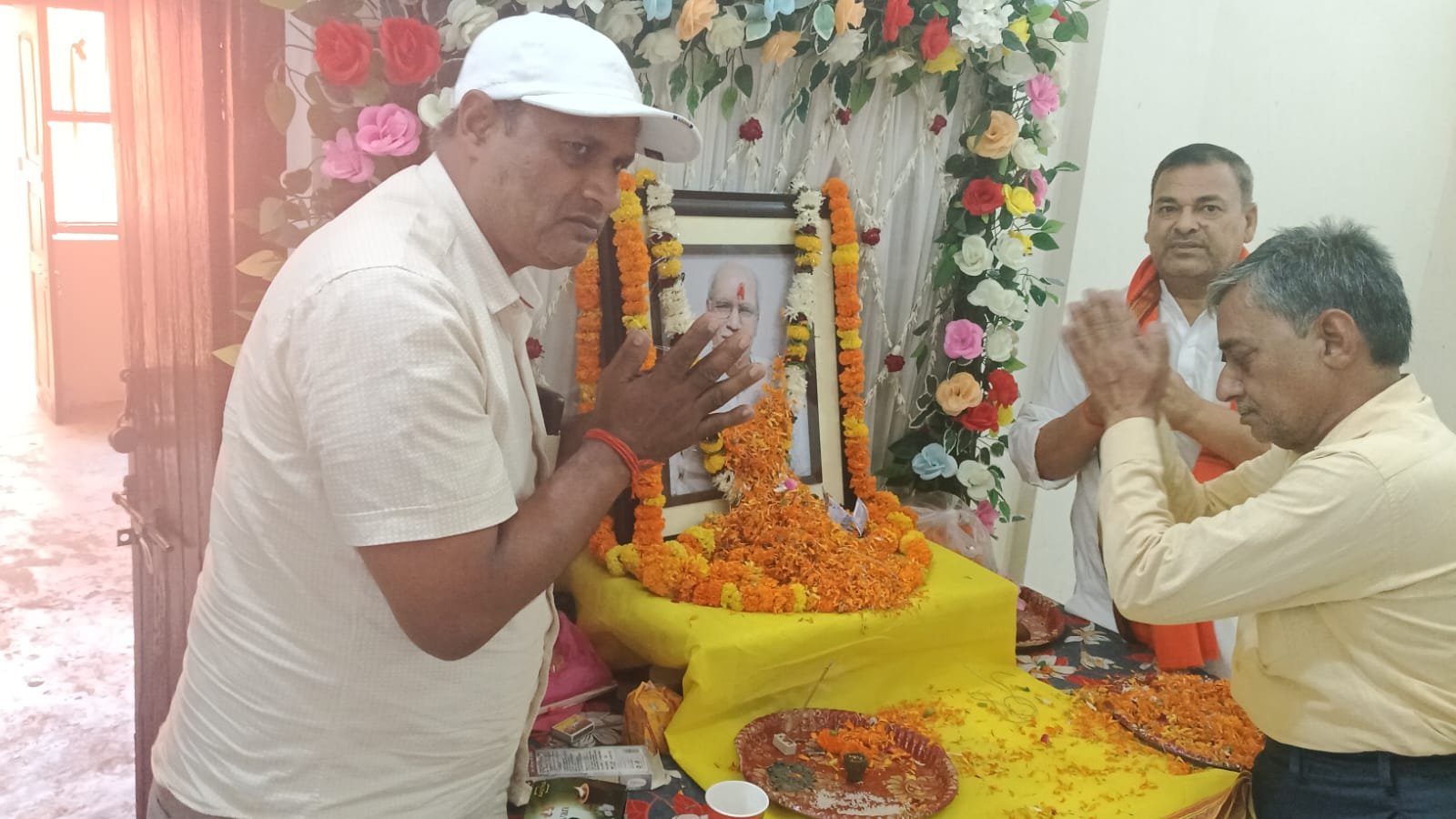 हिंदी समाचार | वरिष्ठ अधिवक्ता मुक्तेश्वर...